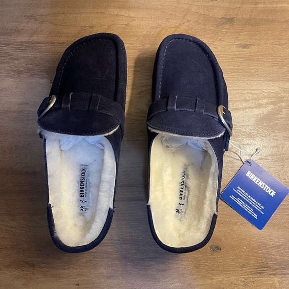 Birkenstock Buckley Shearling in Navy Blue with Silver Hardware - Picture 7 of 15
